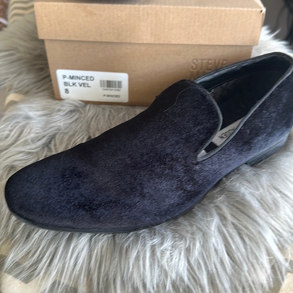 Steve Madden P-Minced Black Velvet Loafers Men's Size 8-PREOWNED WITH BOX - Picture 1 of 6
